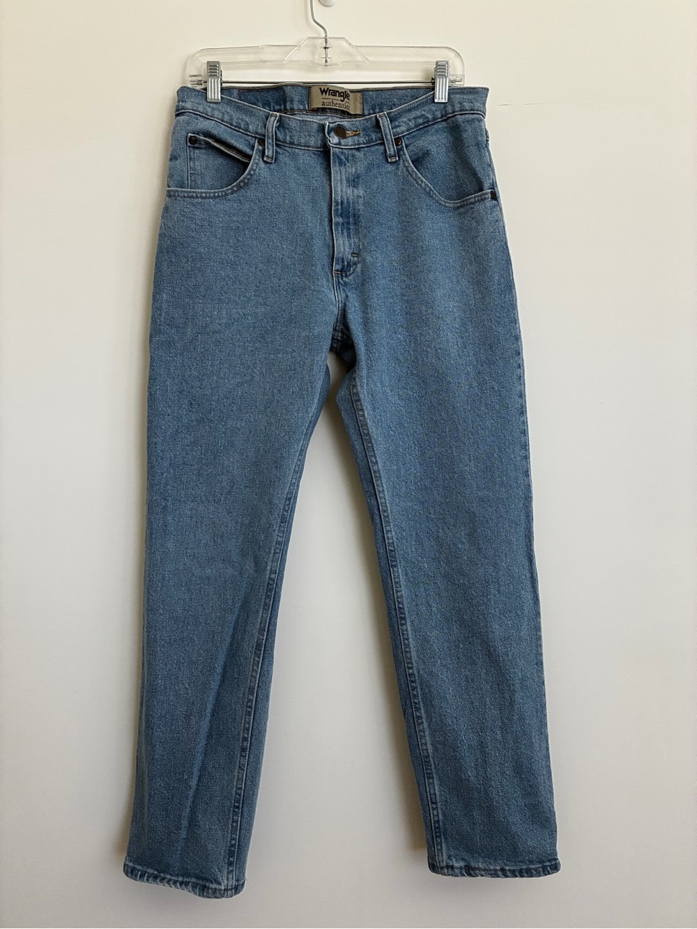 Wrangler Straight-Leg Mid Blue Denim Jeans size 32x30